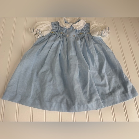 POLLY FLINDERS Hand-Smocked Girl Dress 24 Months. 1221 - Picture 1 of 3